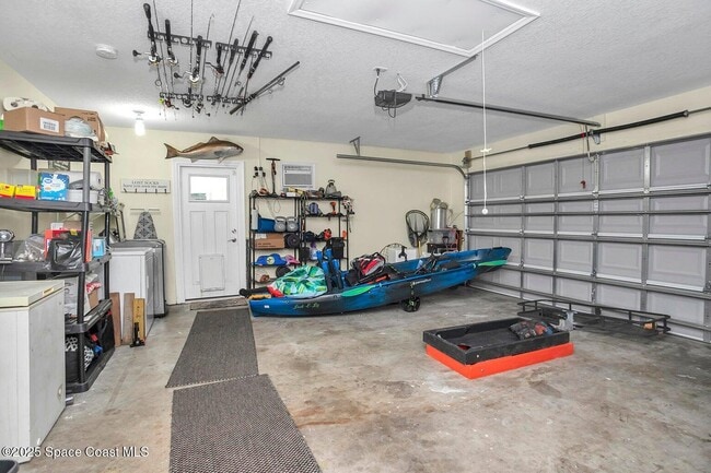 Building Photo - 898 Brunswick Ln