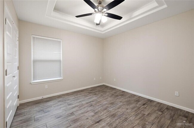 Building Photo - 3409 Sahara Dr