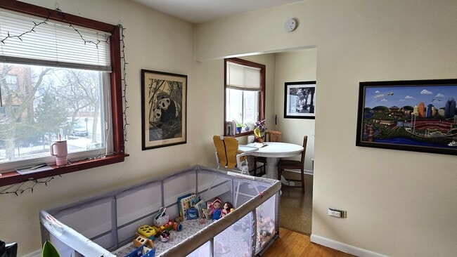 Building Photo - 1401 W Warner Ave