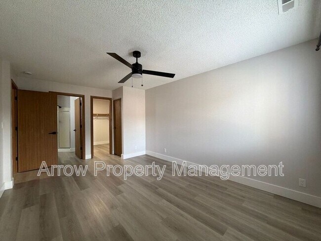 Building Photo - 2384 N 44th St