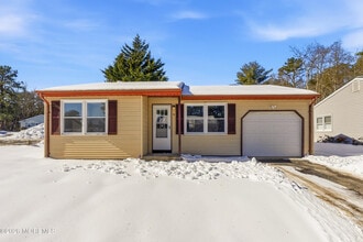 Building Photo - 91 Westport Dr