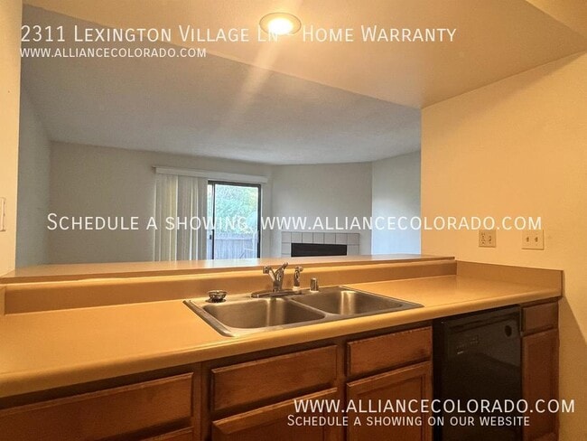 Building Photo - 2311 Lexington Village Ln