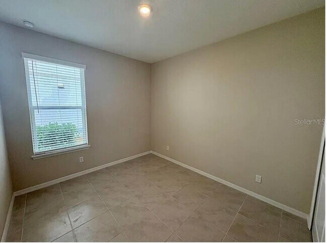 Building Photo - 16439 Paynes Ml Dr