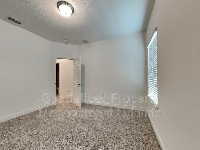 Building Photo - 14019 Picard Aly