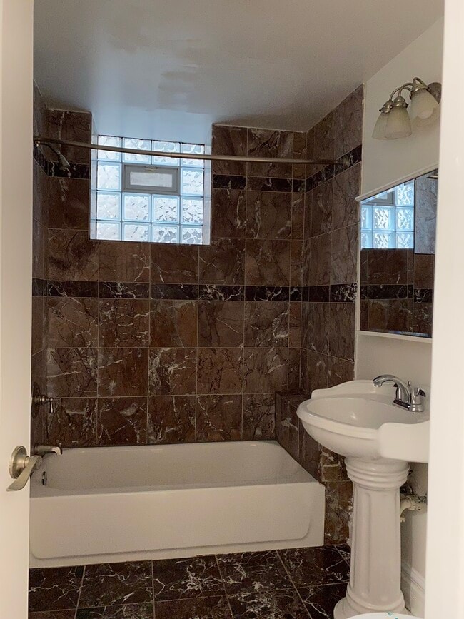 Building Photo - 7010 S Merrill Ave