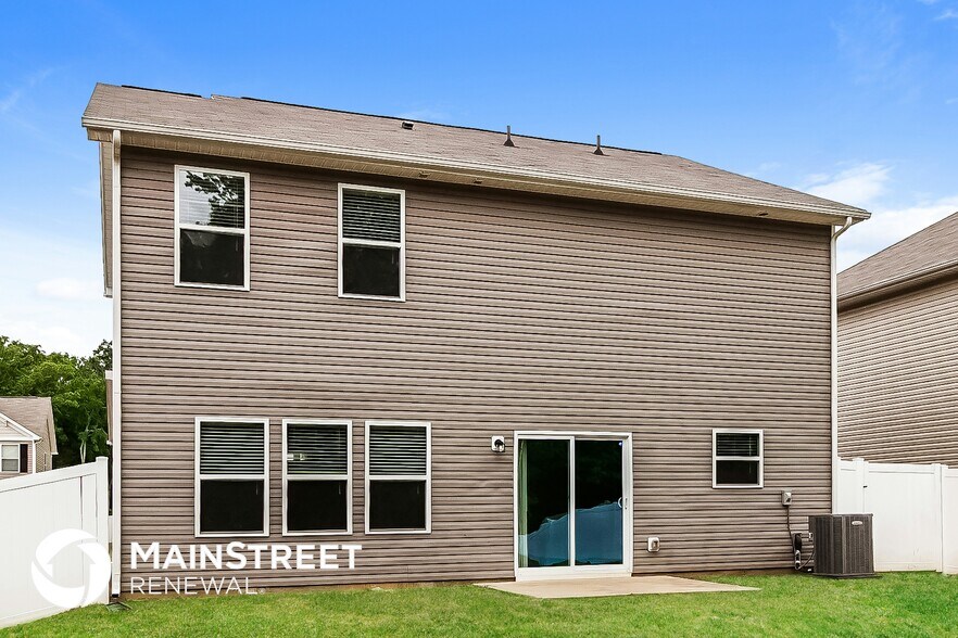 Building Photo - 12354 Old Dulin Farms Way