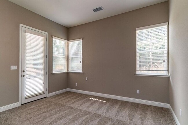 Building Photo - Custom Granville Built Home for Rent in Old Figarden