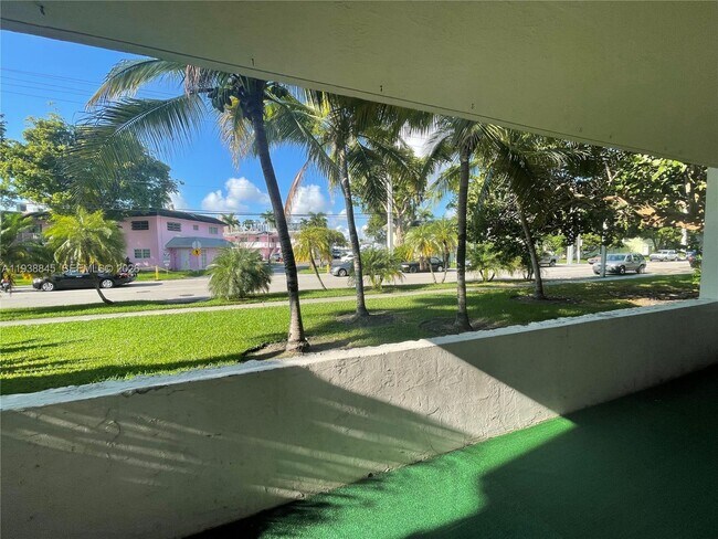 Building Photo - 7483 SW 82nd St