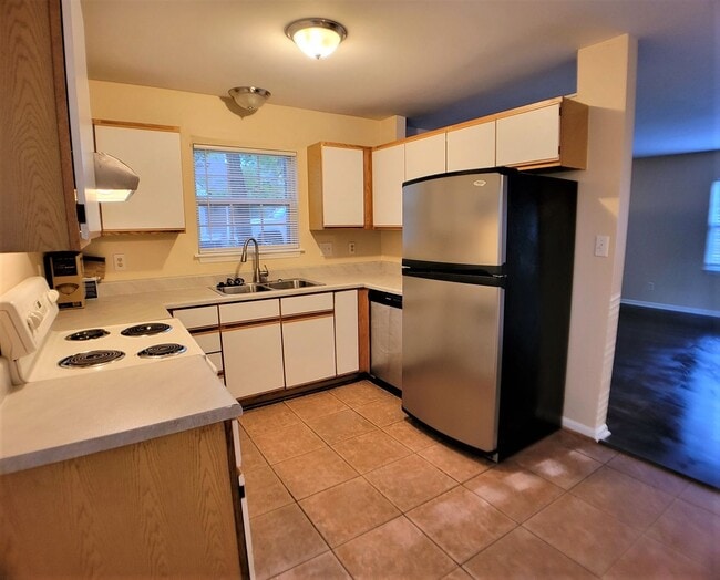 Building Photo - Great 3BD/2BA Durham home with easy access...