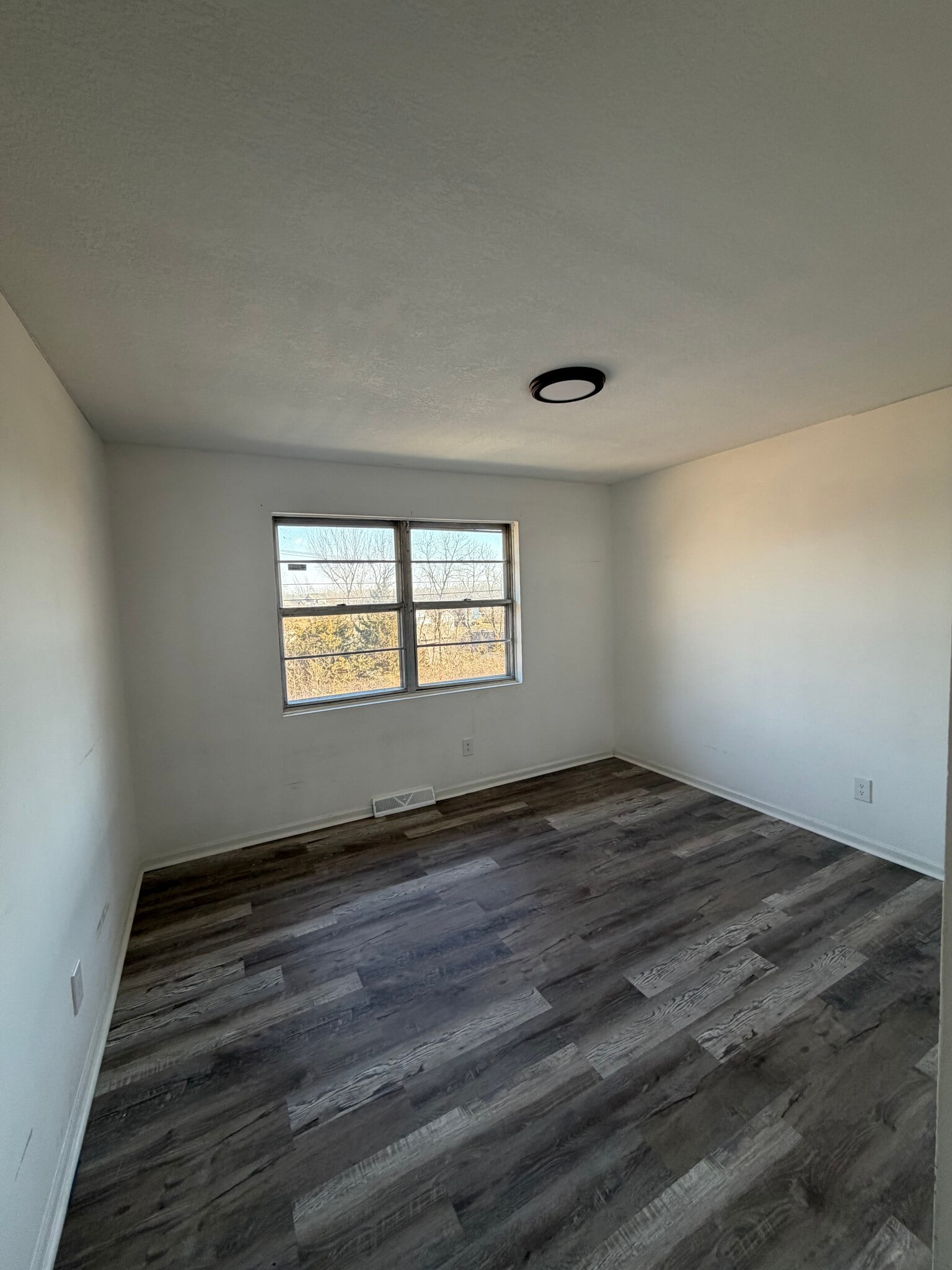 Building Photo - 1632 N 59th St