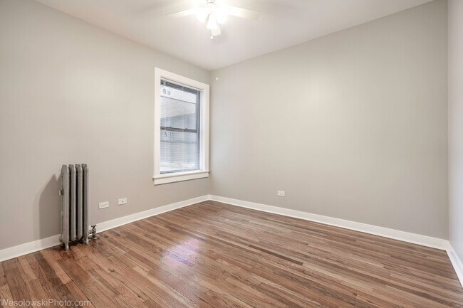 Building Photo - 1169 E 54th St
