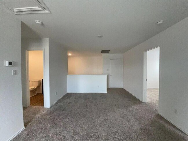 Building Photo - 1209 Rio Frio Ln