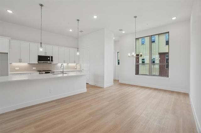 Building Photo - 13351 Goodland St