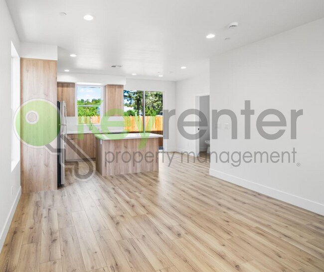 Building Photo - 967 Olive Br Pl