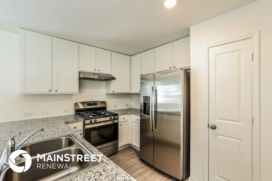 Building Photo - 8835 Barrow Path