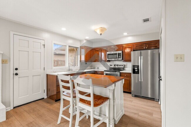 Building Photo - 9812 Coppersmith Ln