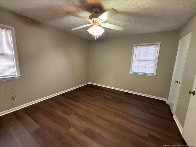 Building Photo - 1502 Diplomat Dr