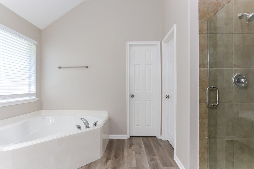 Building Photo - 13606 Caney Springs Ln