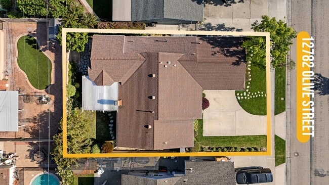 Building Photo - Garden Grove Gem: Your New Home Awaits on ...