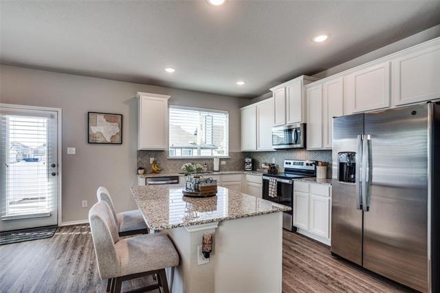 Building Photo - 9024 HUXLEY Dr