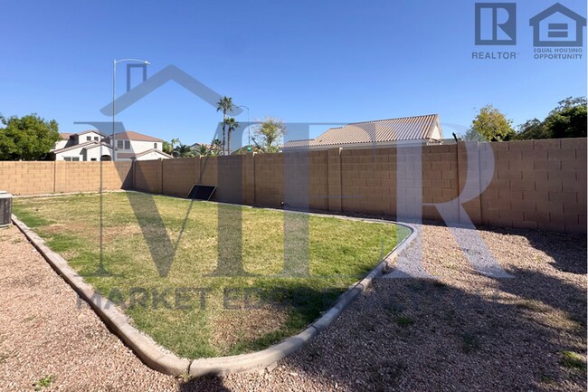 Building Photo - 3Bed/2.5Bath Home at Guadalupe/Crismon Rd! $399 MOVE-IN SPECIAL! Ready for Immediate Move-In!