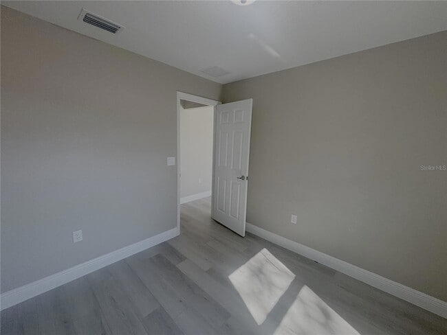 Building Photo - 3892 SW 128th Ln