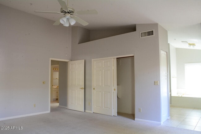 Building Photo - 9548 E Desert Trail