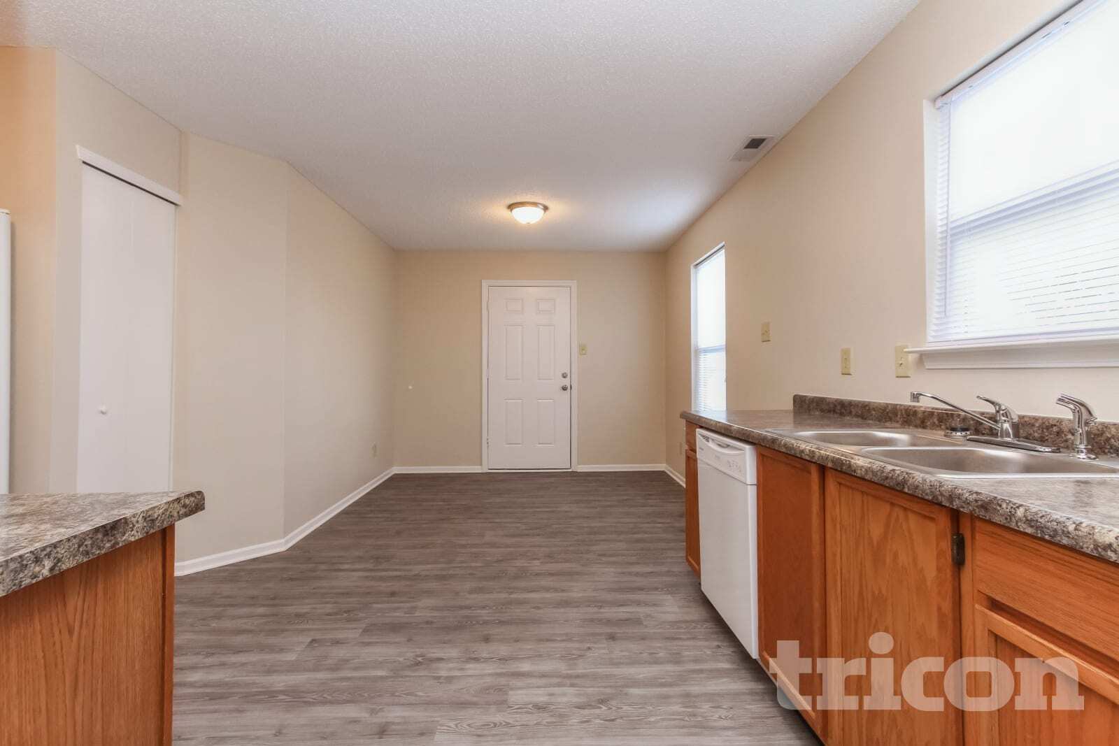 Building Photo - 171 Declaration Dr