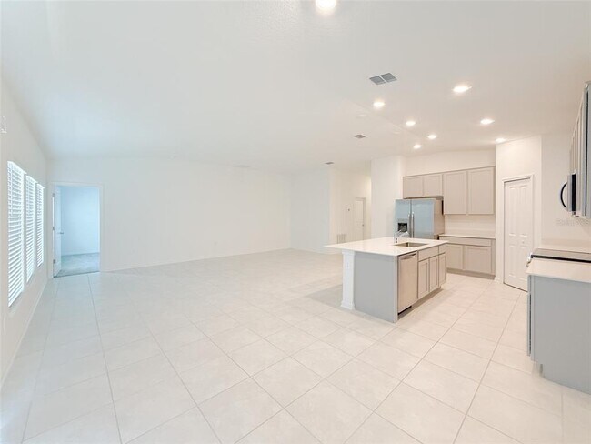 Building Photo - 1487 Brentwood Dr