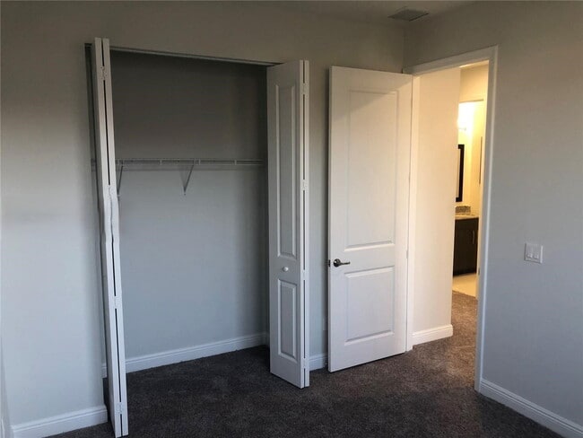 Building Photo - 20901 NW 1st Dr