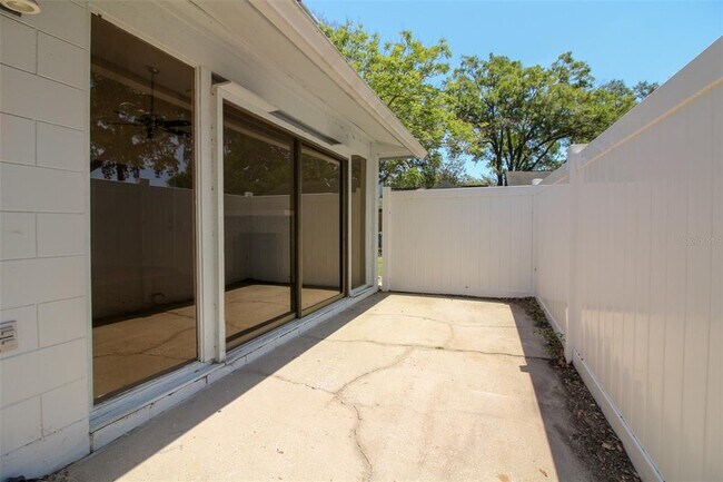 Building Photo - 1537 King Ave