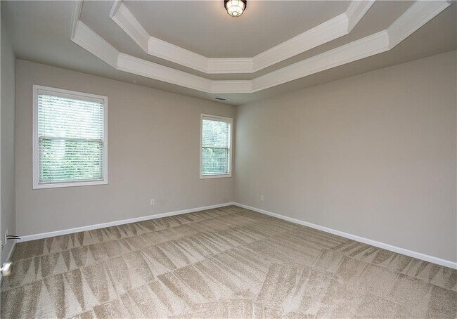 Building Photo - 7490 Silk Tree Pointe