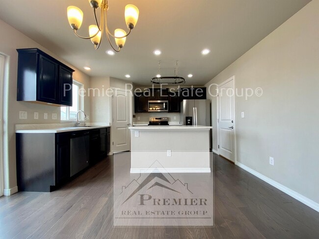 Building Photo - 6423 Weiser Dr