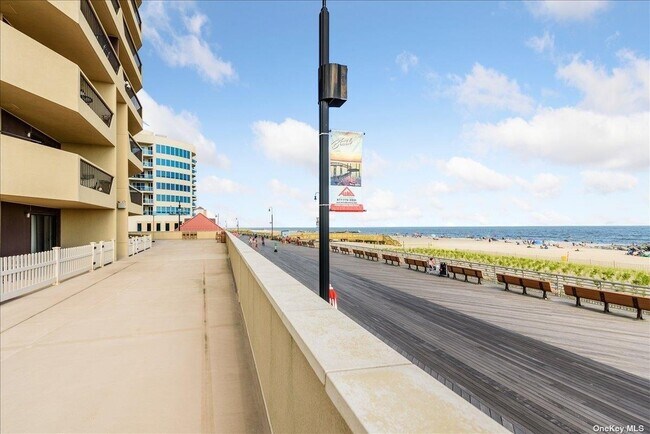 Building Photo - 360 Shore Rd