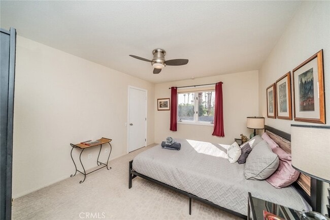 Building Photo - 1600 Palm Tree Dr