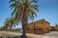 Building Photo - 1052 Browning Blvd