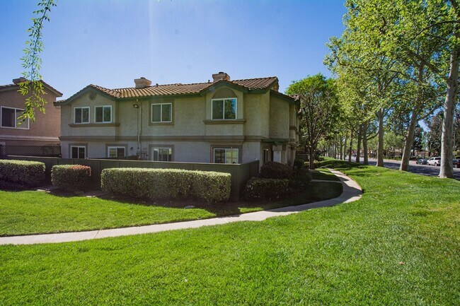 Building Photo - 8408 Spring Desert Pl