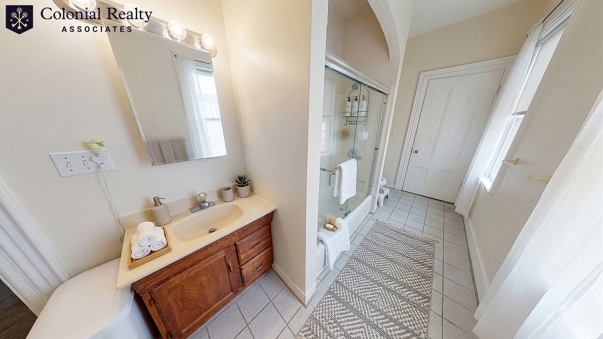 Building Photo - 38 Allston St