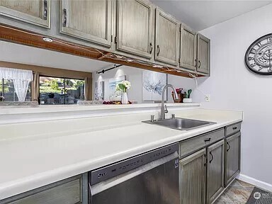 Building Photo - 690 NW Atalanta Way