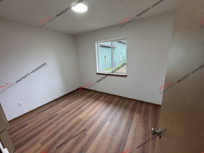 Building Photo - 1818 Brenda Ln