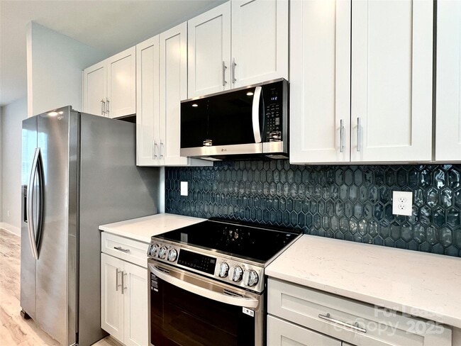 Building Photo - 13034 John Bostar Ln