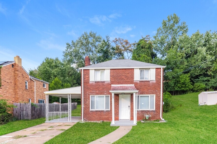 Building Photo - 105 Veronica Dr