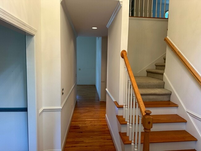 Building Photo - 110 Wimbledon Ct