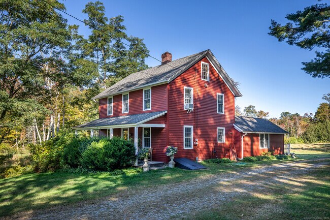 Building Photo - 62 Brush Hill Rd