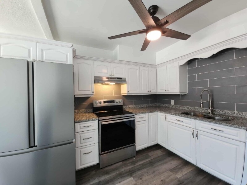 Building Photo - 3107 37th Ave W