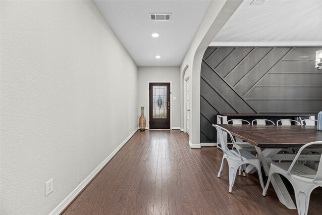 Building Photo - 9710 Messina Crest Ct