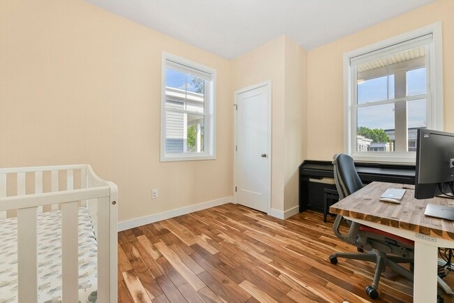 Building Photo - 18 Granfield Ave