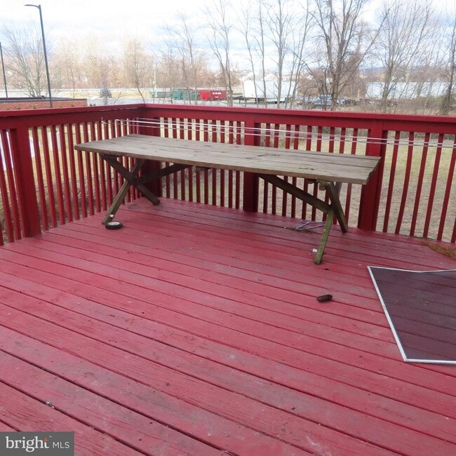 Building Photo - 11601 Buchanan Trail E