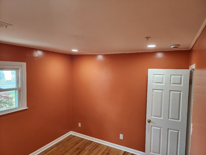 Building Photo - 2505 McKenzie Rd