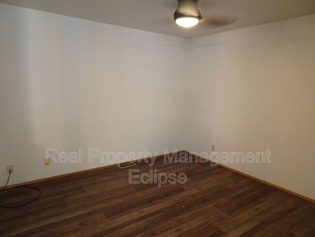 Building Photo - 6910 Old Redmond Rd